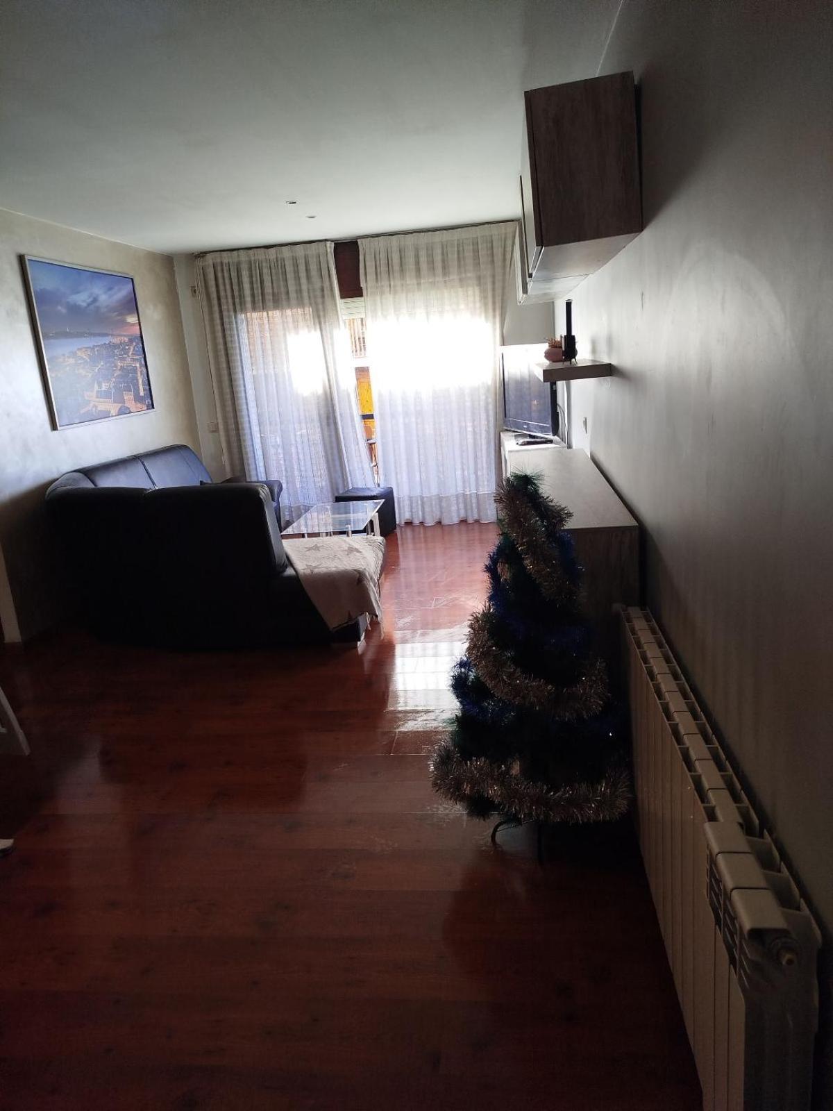 Apartment De *